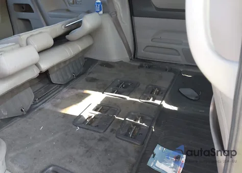 2011 Honda Odyssey Touring/Touring Elite from USA, damaged, VIN 5FNRL5H92BB027333